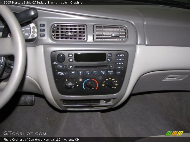 Black / Medium Graphite 2005 Mercury Sable GS Sedan