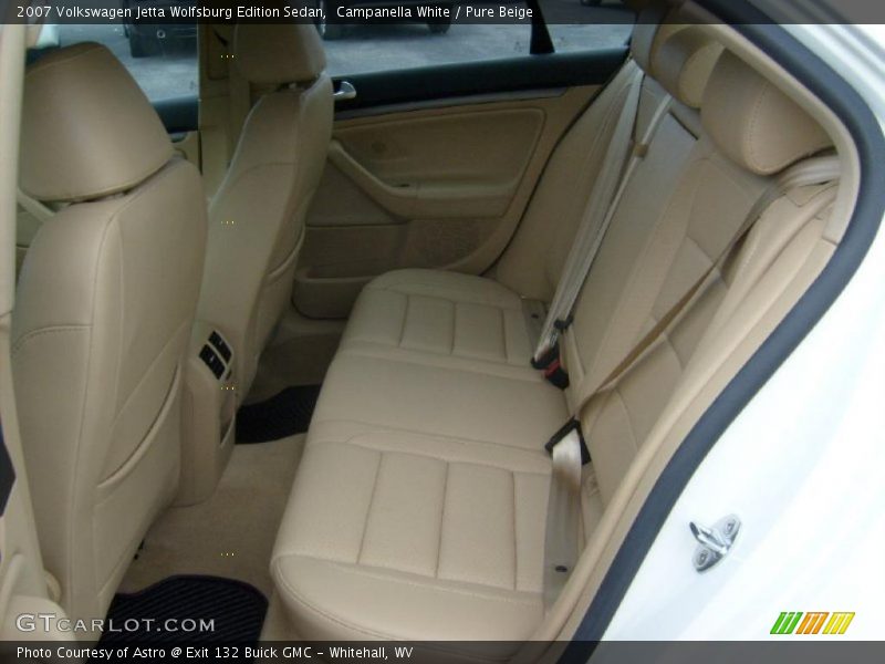 Campanella White / Pure Beige 2007 Volkswagen Jetta Wolfsburg Edition Sedan