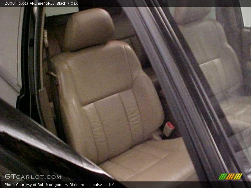 Black / Oak 2000 Toyota 4Runner SR5