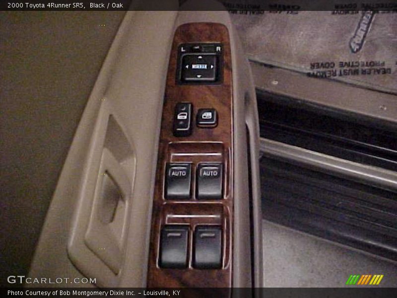 Black / Oak 2000 Toyota 4Runner SR5