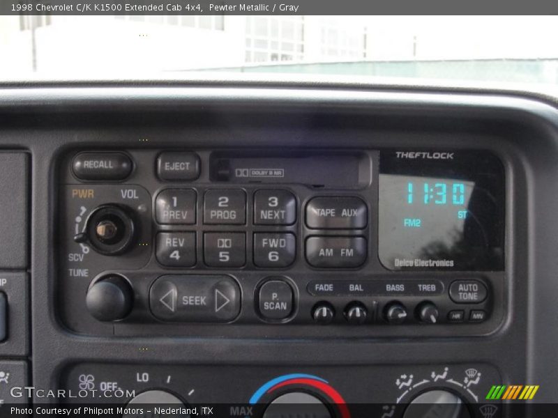Controls of 1998 C/K K1500 Extended Cab 4x4