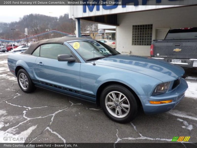 Windveil Blue Metallic / Dark Charcoal 2005 Ford Mustang V6 Deluxe Convertible