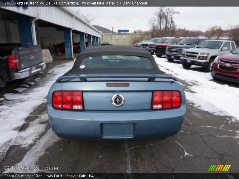 Windveil Blue Metallic / Dark Charcoal 2005 Ford Mustang V6 Deluxe Convertible
