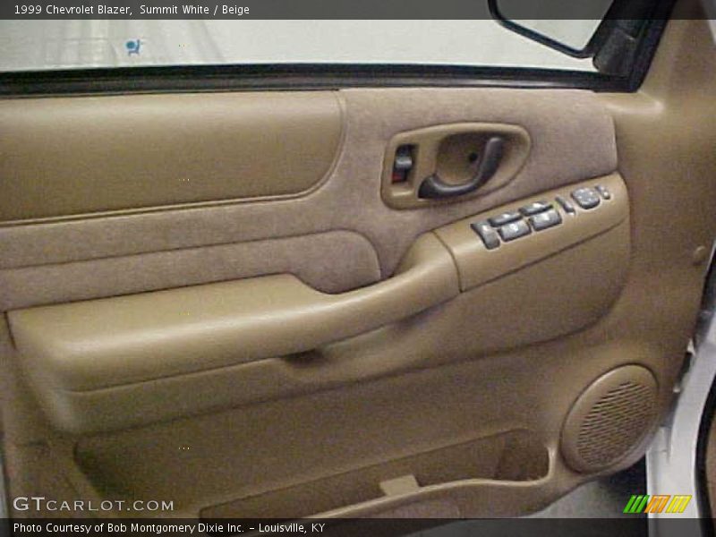 Summit White / Beige 1999 Chevrolet Blazer