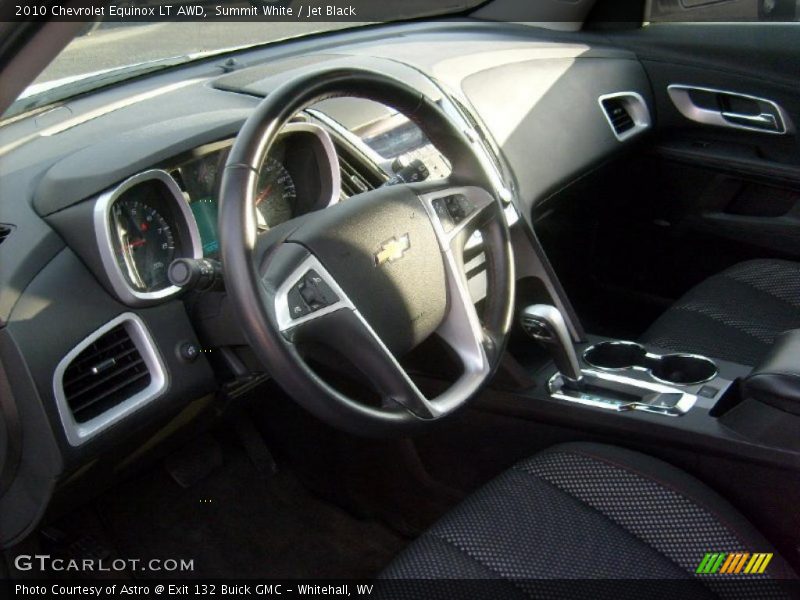 Summit White / Jet Black 2010 Chevrolet Equinox LT AWD