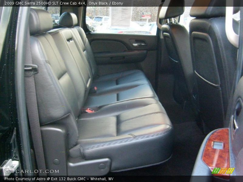 Onyx Black / Ebony 2009 GMC Sierra 2500HD SLT Crew Cab 4x4