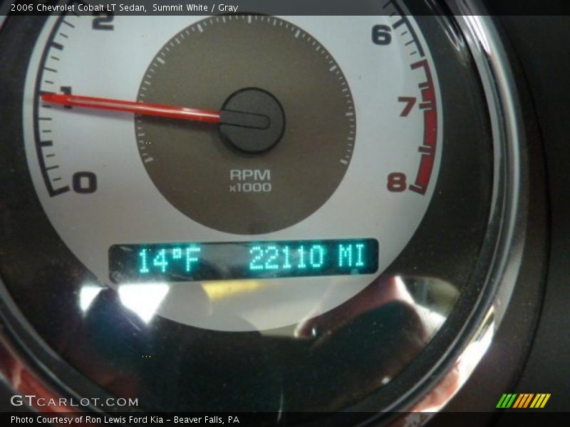 Summit White / Gray 2006 Chevrolet Cobalt LT Sedan