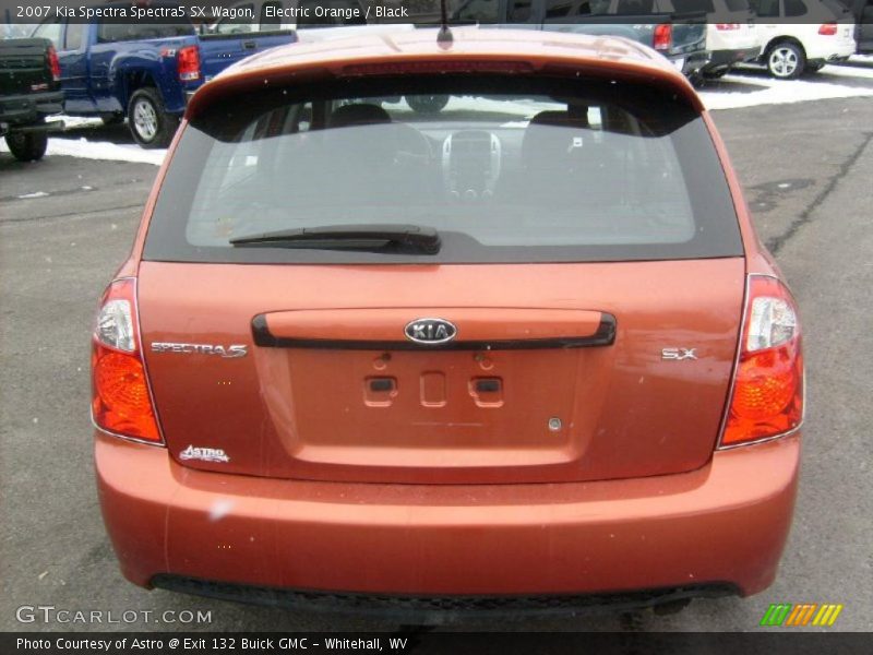  2007 Spectra Spectra5 SX Wagon Electric Orange