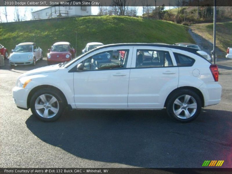 Stone White / Dark Slate Gray 2010 Dodge Caliber SXT