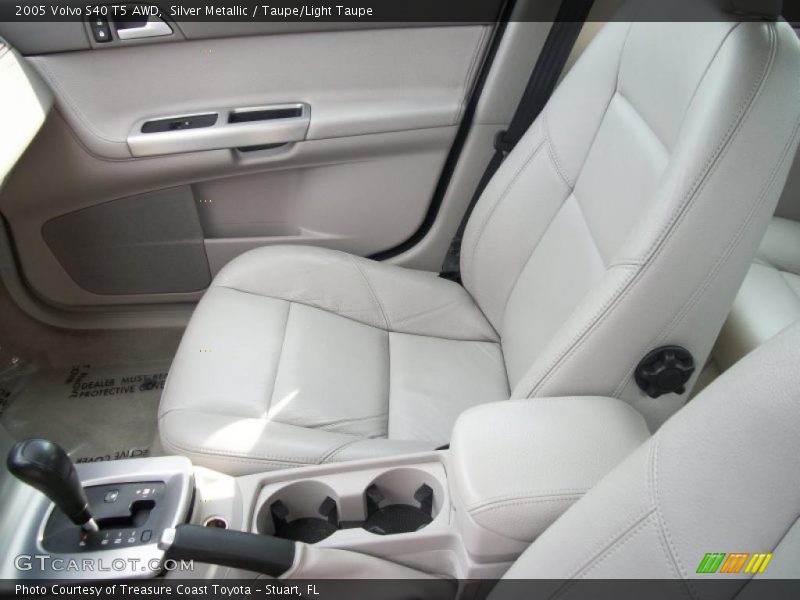  2005 S40 T5 AWD Taupe/Light Taupe Interior