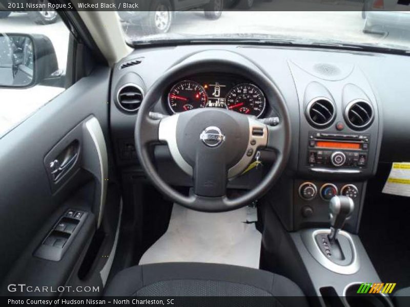 Wicked Black / Black 2011 Nissan Rogue S