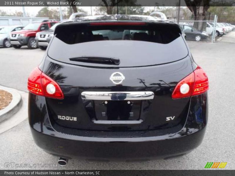 Wicked Black / Gray 2011 Nissan Rogue SV