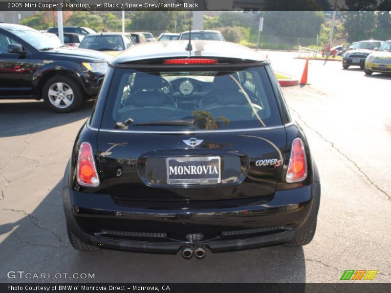 Jet Black / Space Grey/Panther Black 2005 Mini Cooper S Hardtop