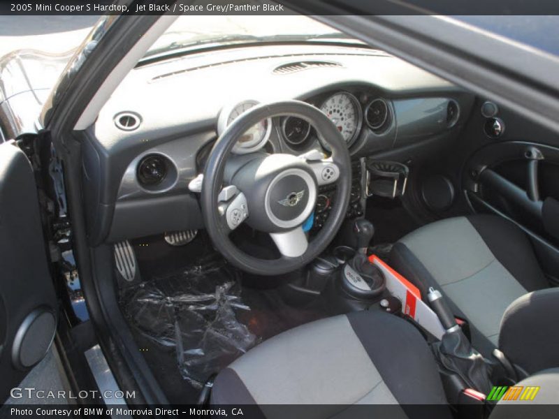 Jet Black / Space Grey/Panther Black 2005 Mini Cooper S Hardtop