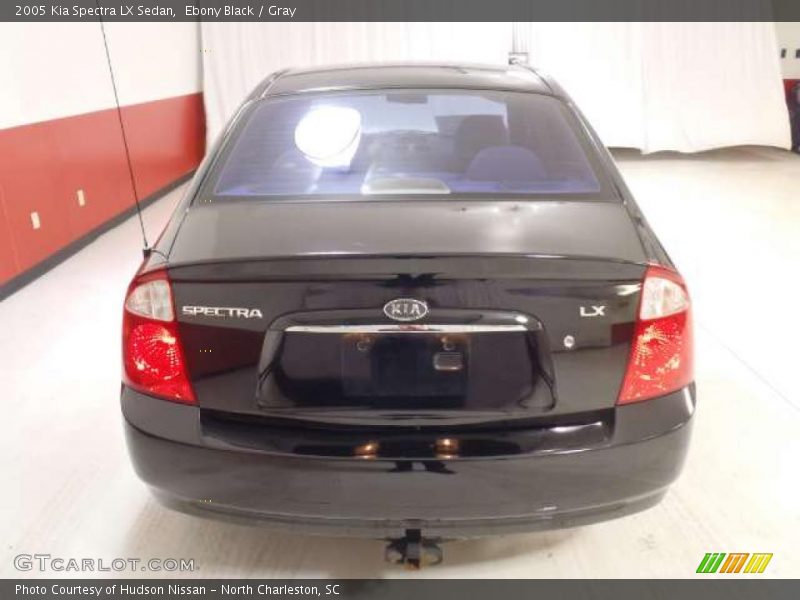 Ebony Black / Gray 2005 Kia Spectra LX Sedan