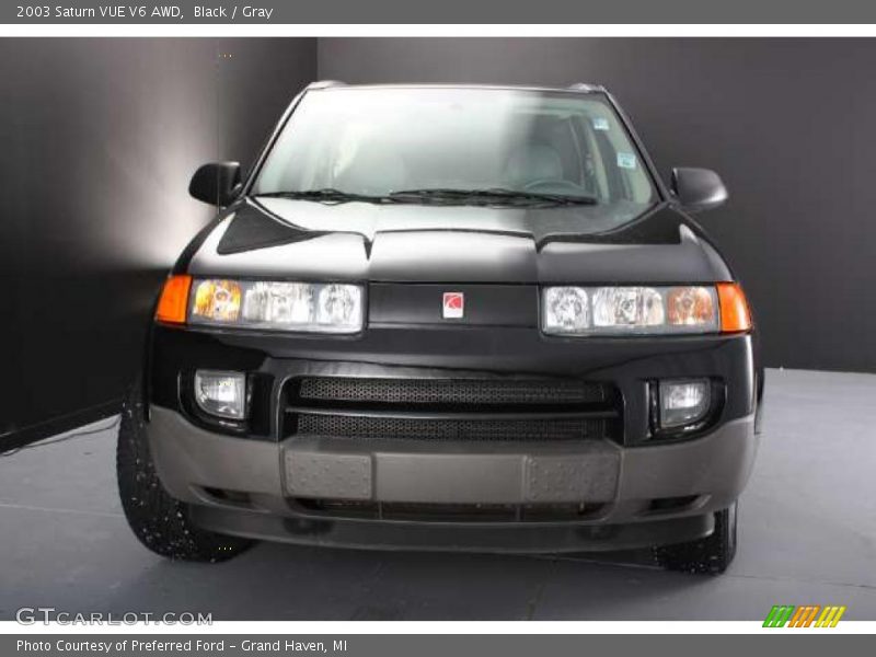 Black / Gray 2003 Saturn VUE V6 AWD
