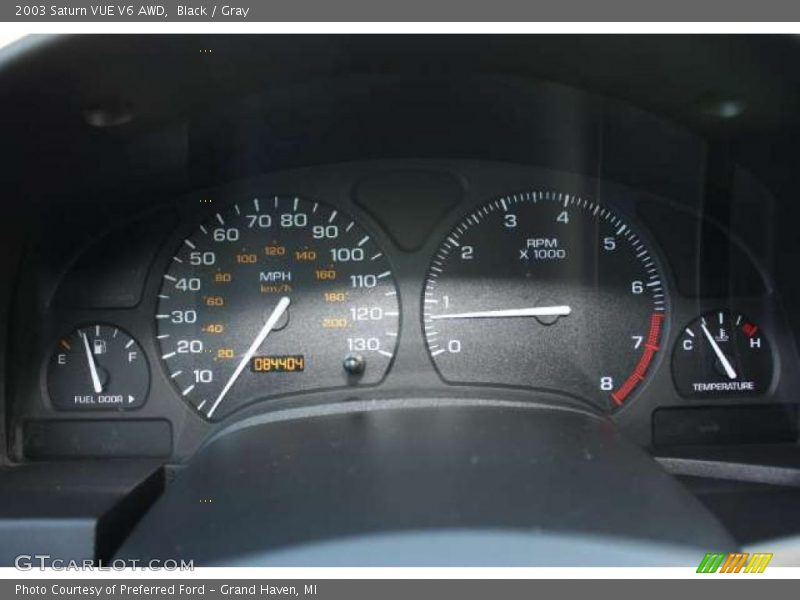 Black / Gray 2003 Saturn VUE V6 AWD