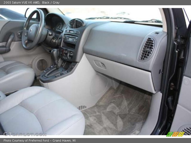 Black / Gray 2003 Saturn VUE V6 AWD