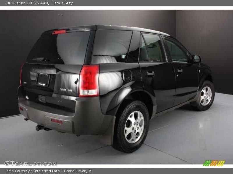Black / Gray 2003 Saturn VUE V6 AWD