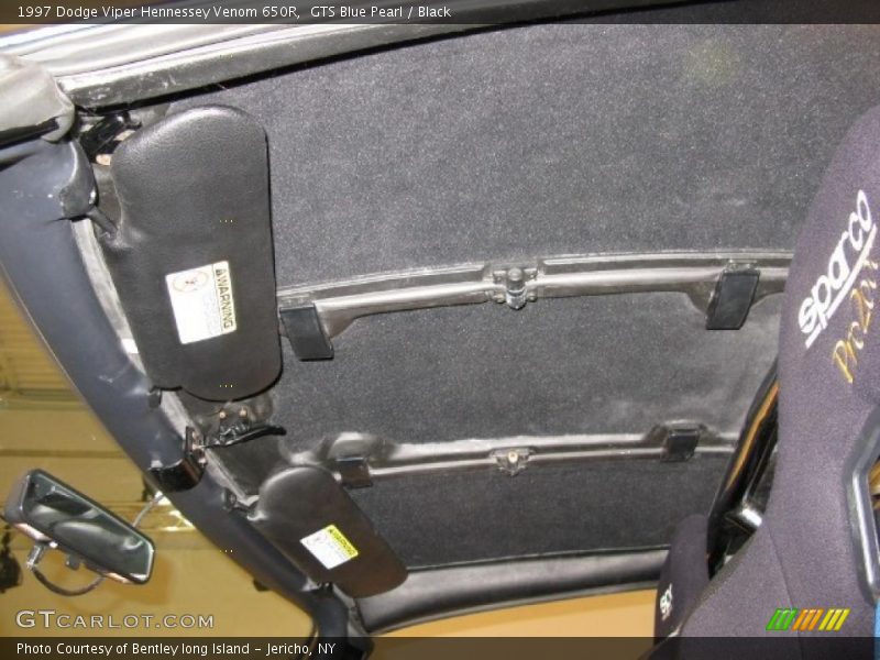 GTS Blue Pearl / Black 1997 Dodge Viper Hennessey Venom 650R