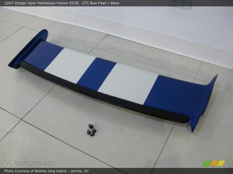 GTS Blue Pearl / Black 1997 Dodge Viper Hennessey Venom 650R