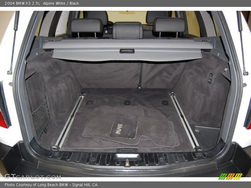 Alpine White / Black 2004 BMW X3 2.5i