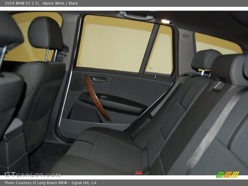 Alpine White / Black 2004 BMW X3 2.5i