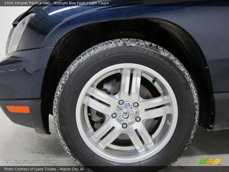 Midnight Blue Pearl / Light Taupe 2006 Chrysler Pacifica AWD