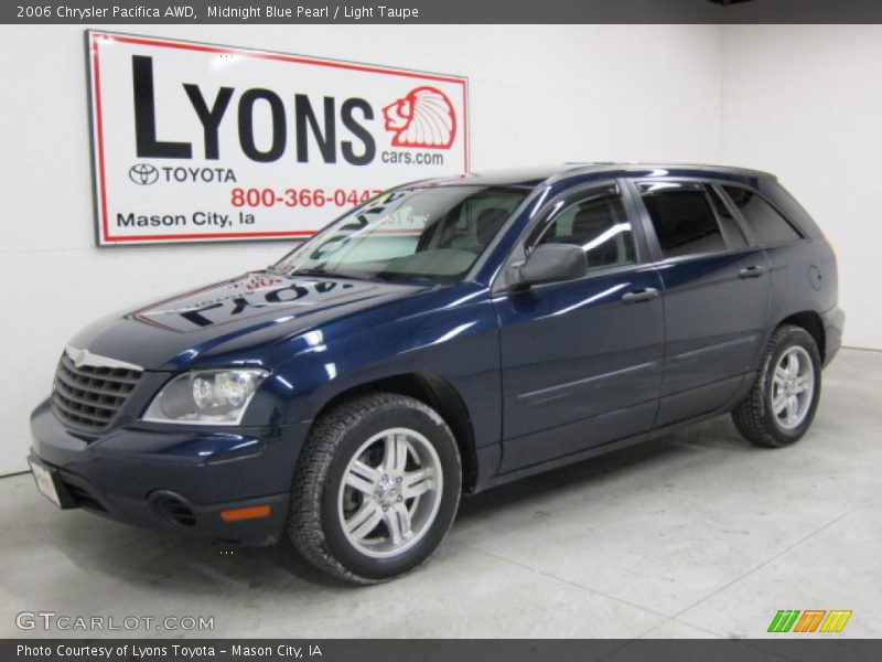 Midnight Blue Pearl / Light Taupe 2006 Chrysler Pacifica AWD