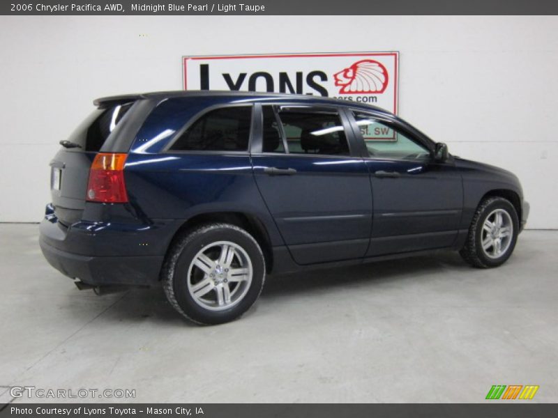 Midnight Blue Pearl / Light Taupe 2006 Chrysler Pacifica AWD