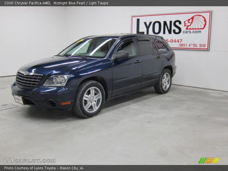 Midnight Blue Pearl / Light Taupe 2006 Chrysler Pacifica AWD