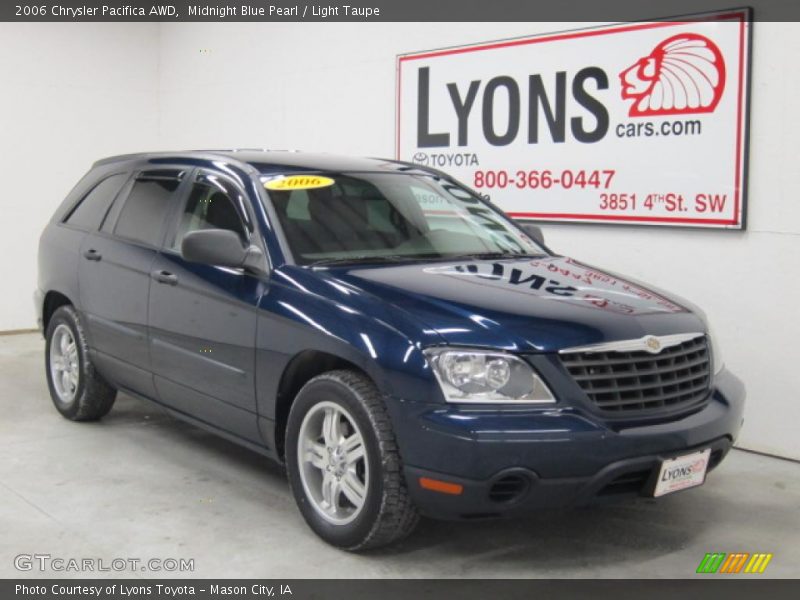 Midnight Blue Pearl / Light Taupe 2006 Chrysler Pacifica AWD