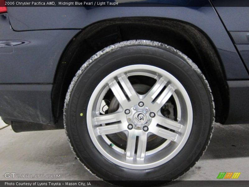 Midnight Blue Pearl / Light Taupe 2006 Chrysler Pacifica AWD