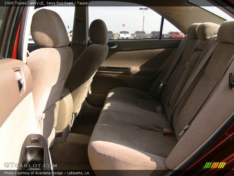 Salsa Red Pearl / Taupe 2006 Toyota Camry LE