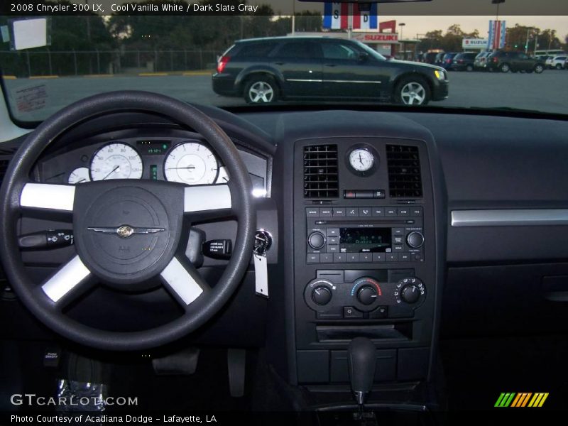 Cool Vanilla White / Dark Slate Gray 2008 Chrysler 300 LX