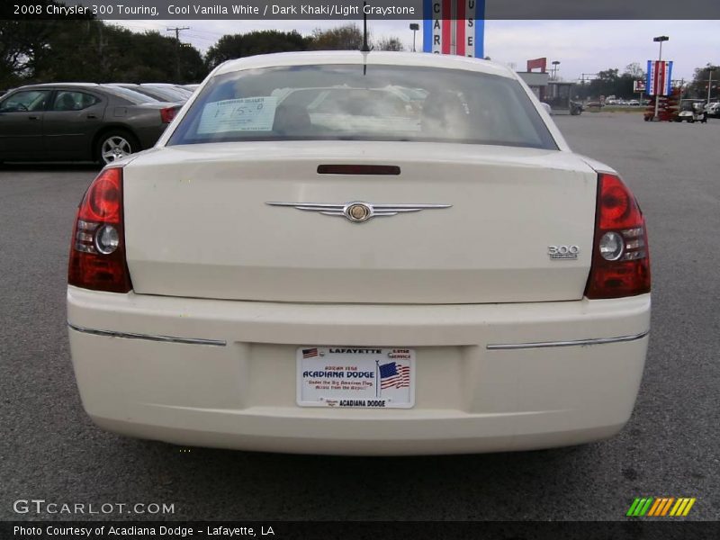 Cool Vanilla White / Dark Khaki/Light Graystone 2008 Chrysler 300 Touring