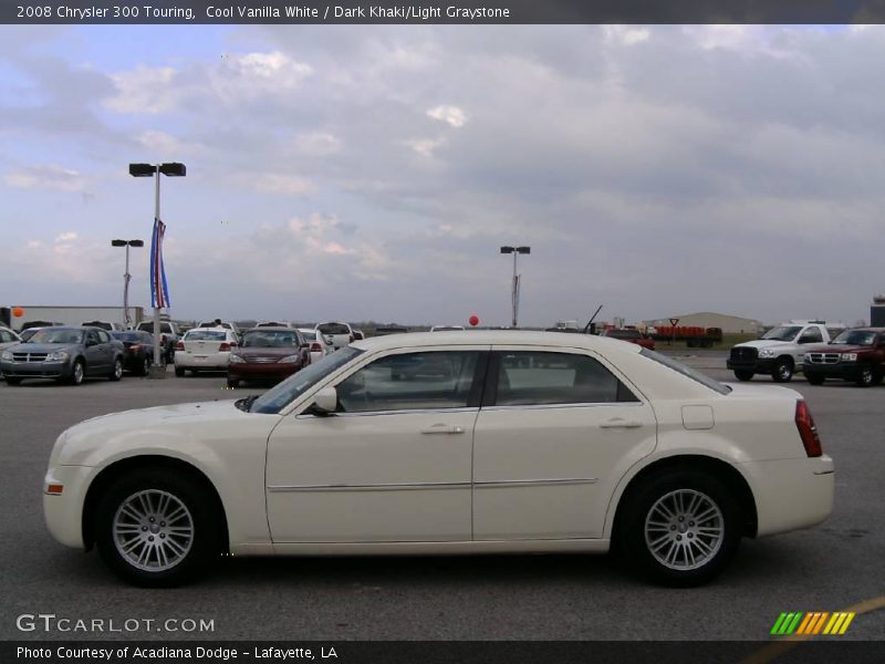 Cool Vanilla White / Dark Khaki/Light Graystone 2008 Chrysler 300 Touring