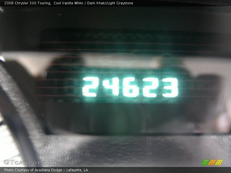 Cool Vanilla White / Dark Khaki/Light Graystone 2008 Chrysler 300 Touring