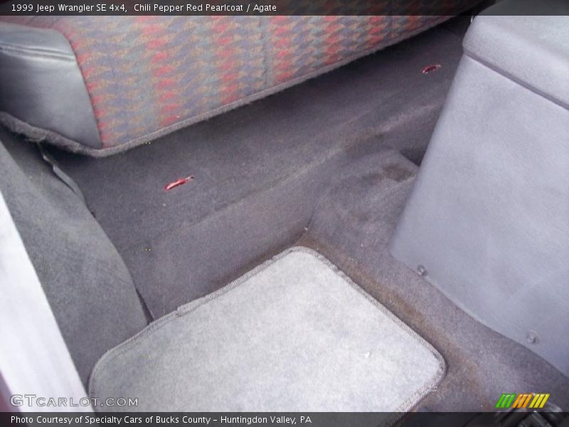 Chili Pepper Red Pearlcoat / Agate 1999 Jeep Wrangler SE 4x4