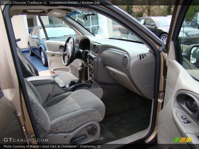 Sandalwood Metallic / Medium Oak 2002 Chevrolet TrailBlazer LS