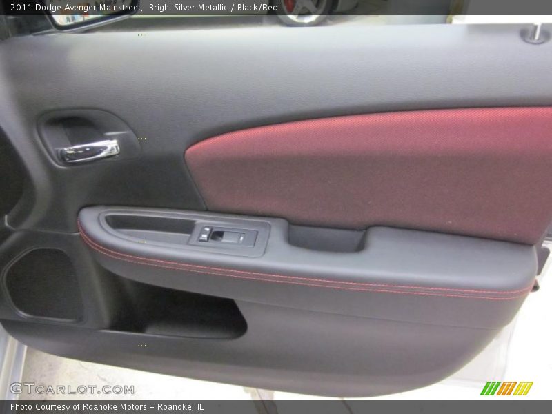 Door Panel of 2011 Avenger Mainstreet