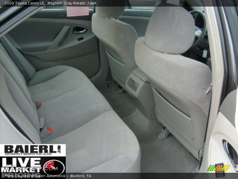 Magnetic Gray Metallic / Ash 2009 Toyota Camry LE