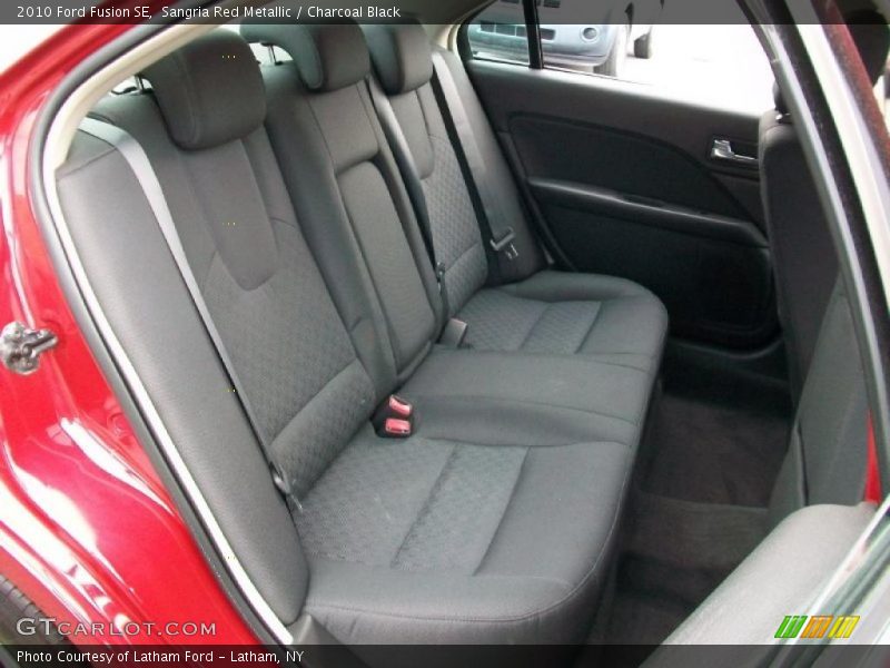 Sangria Red Metallic / Charcoal Black 2010 Ford Fusion SE