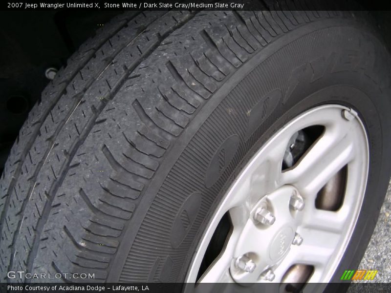 Stone White / Dark Slate Gray/Medium Slate Gray 2007 Jeep Wrangler Unlimited X