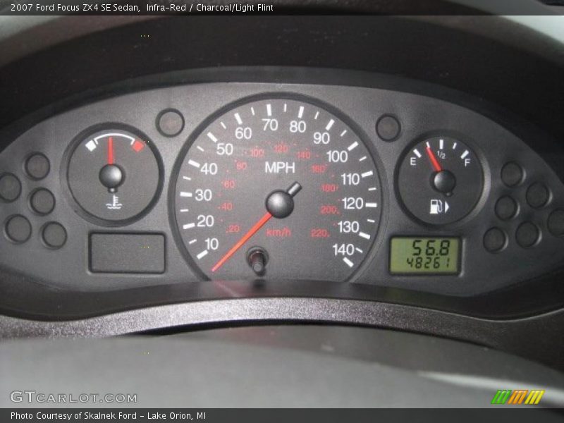Infra-Red / Charcoal/Light Flint 2007 Ford Focus ZX4 SE Sedan