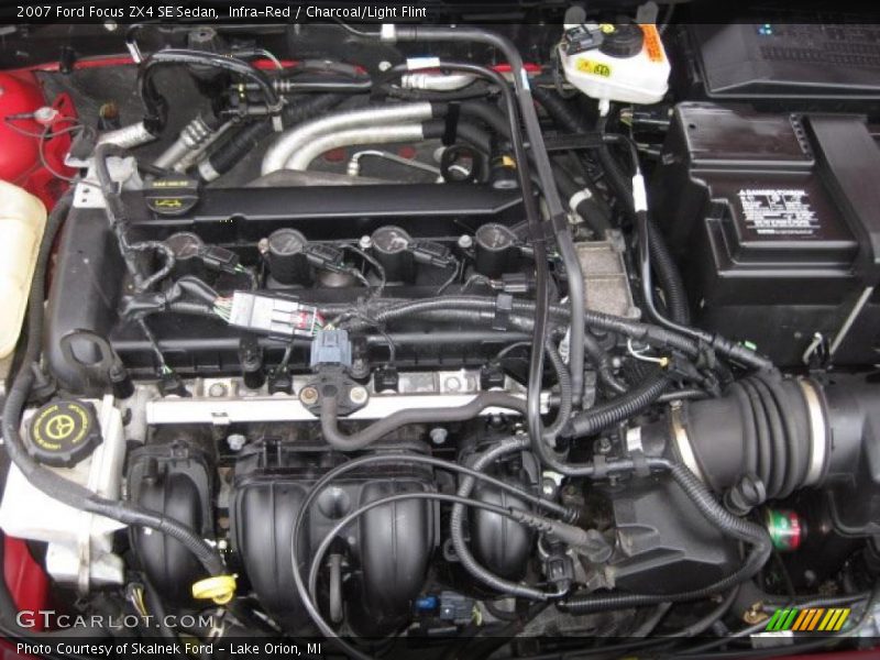 Infra-Red / Charcoal/Light Flint 2007 Ford Focus ZX4 SE Sedan