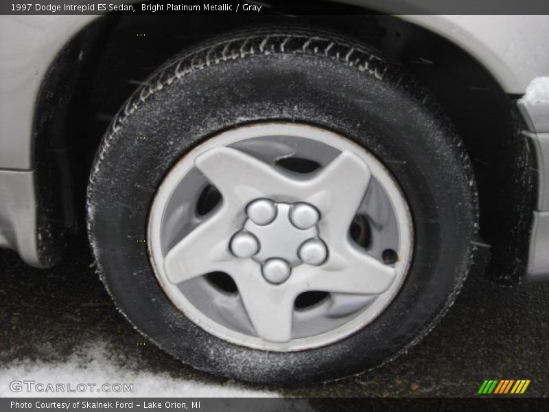 Bright Platinum Metallic / Gray 1997 Dodge Intrepid ES Sedan