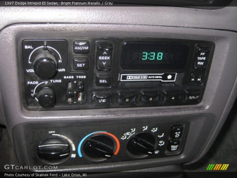 Bright Platinum Metallic / Gray 1997 Dodge Intrepid ES Sedan