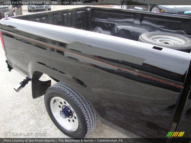 Black / Light Graphite 1992 Ford Ranger S Regular Cab