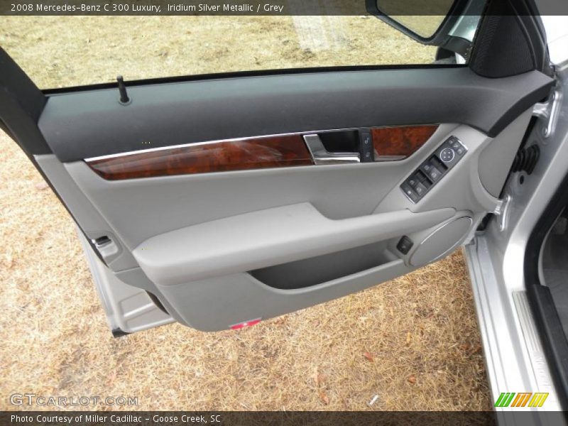 Iridium Silver Metallic / Grey 2008 Mercedes-Benz C 300 Luxury
